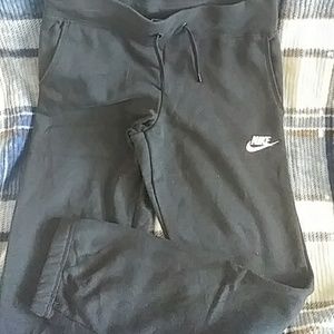 NWOT girls size large Nike sweatpants